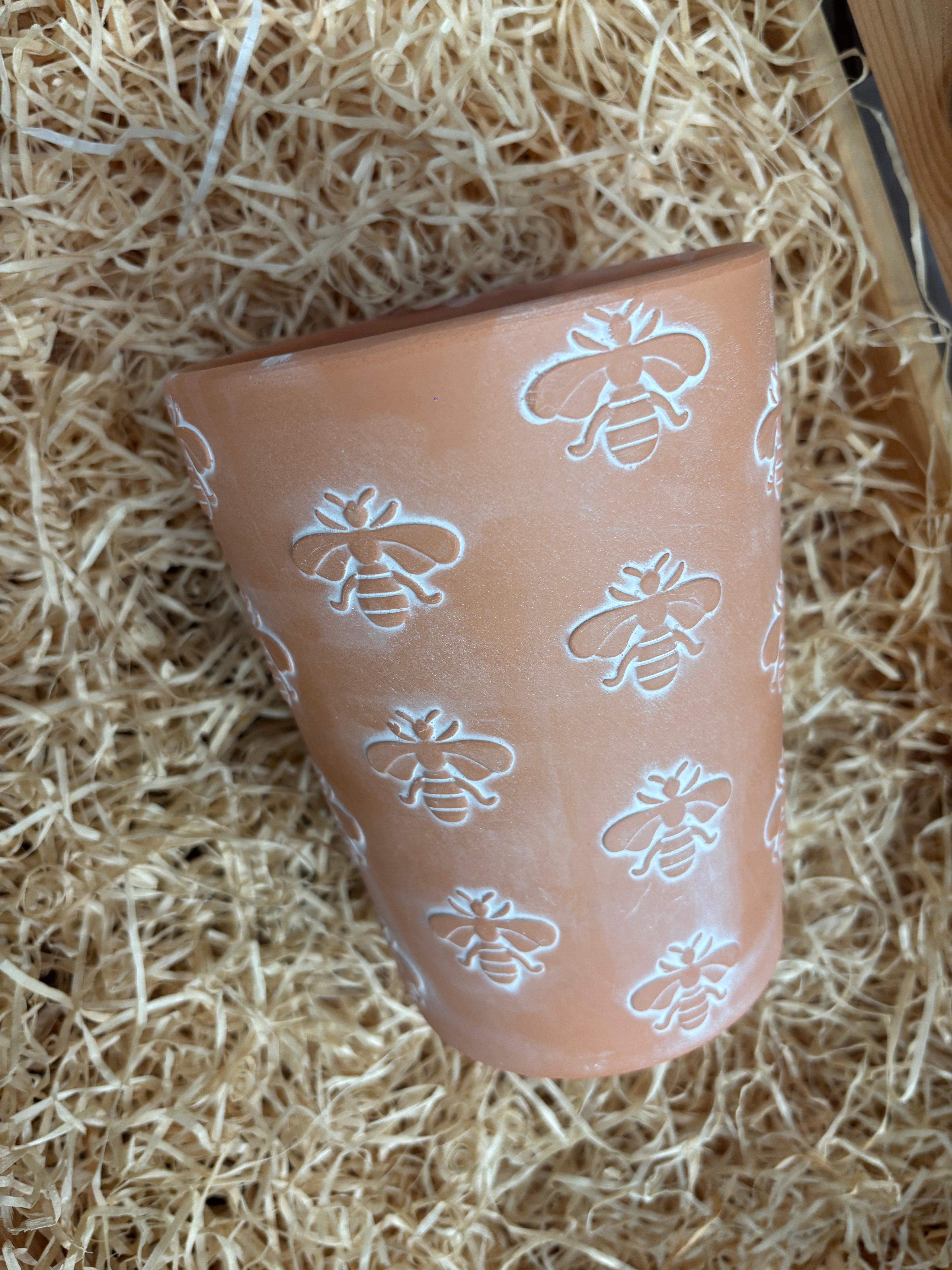 Terracotta Bee Plant Pot