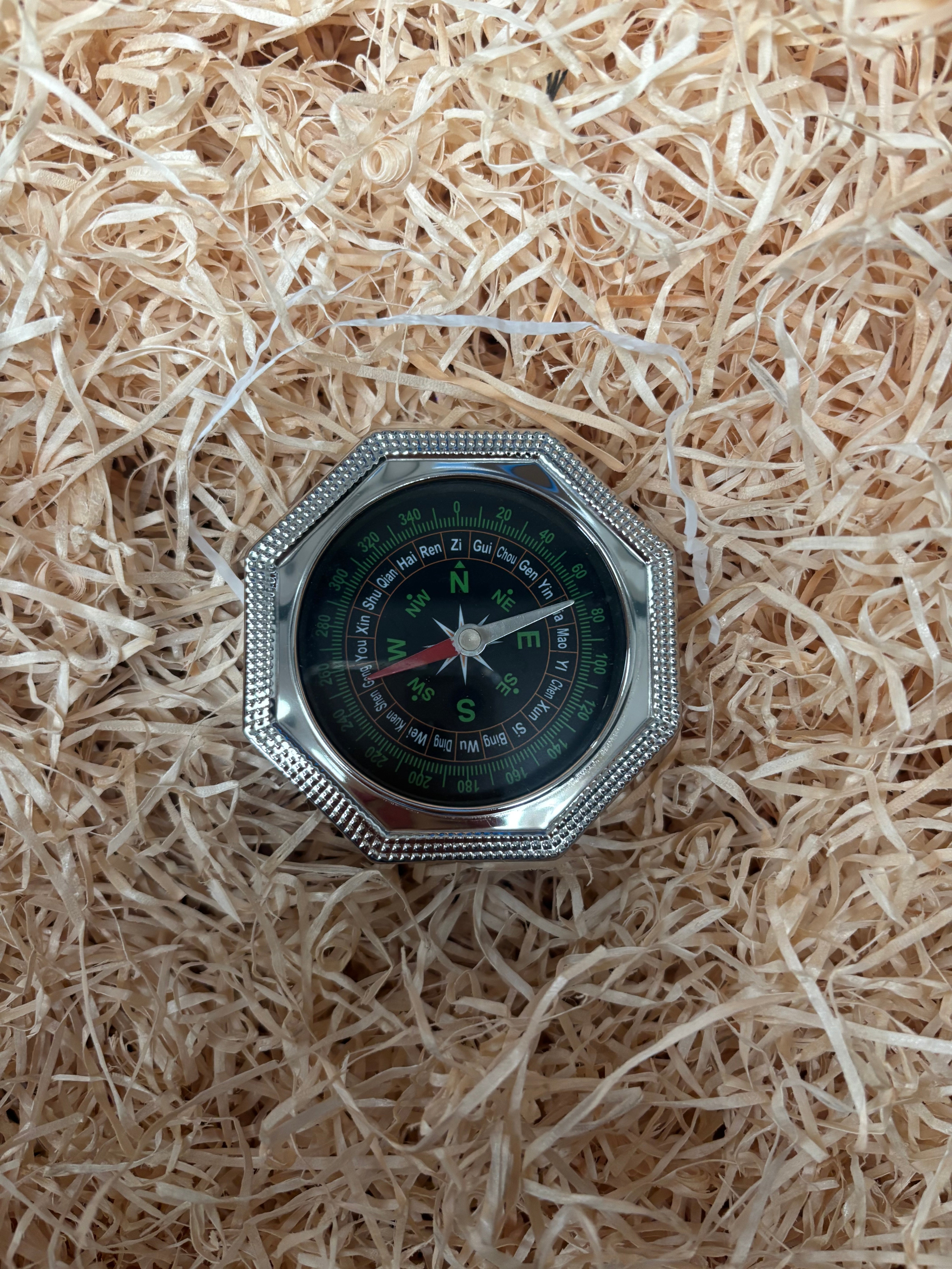 Compass Large